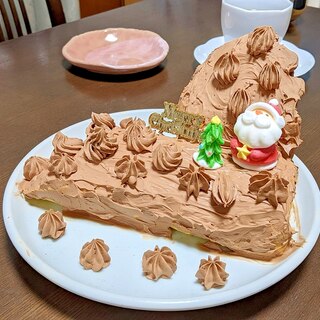 親子で作るバタークリームの本格ブッシュドノエル